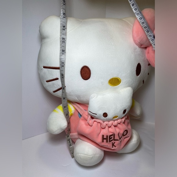 ✨NEW ✨ HELLO KITTIE  PLUSHIE 🐈 15 Inch tall - Picture 7 of 7